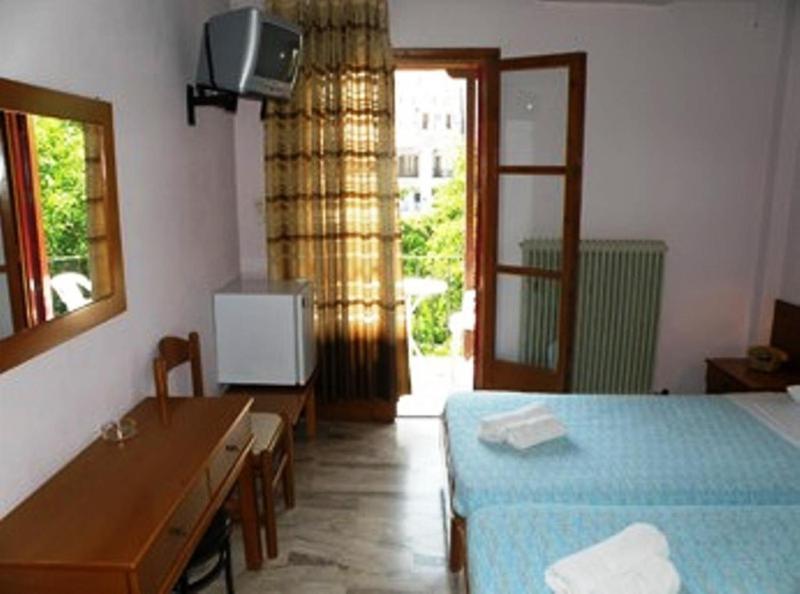 Hotel Kavouris Skopelos Exterior foto